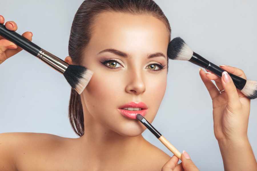 Common Makeup Mistakes That Must be Avoided