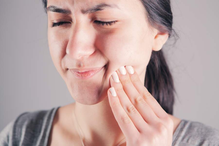 How to Relieve Jaw Pain in 15 minutes