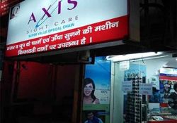 Axis Sight Care- Madhu Vihar A-130-131, Shop No 1, Sai Chowk, Madhu vihar, New Delhi 110092