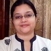 Dr Esha Jain